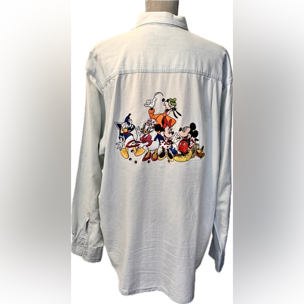 Disney Embroidered Unisex Blue Denim Mickey & Gang BIG Over Shirt Excellent XXL - Picture 8 of 9